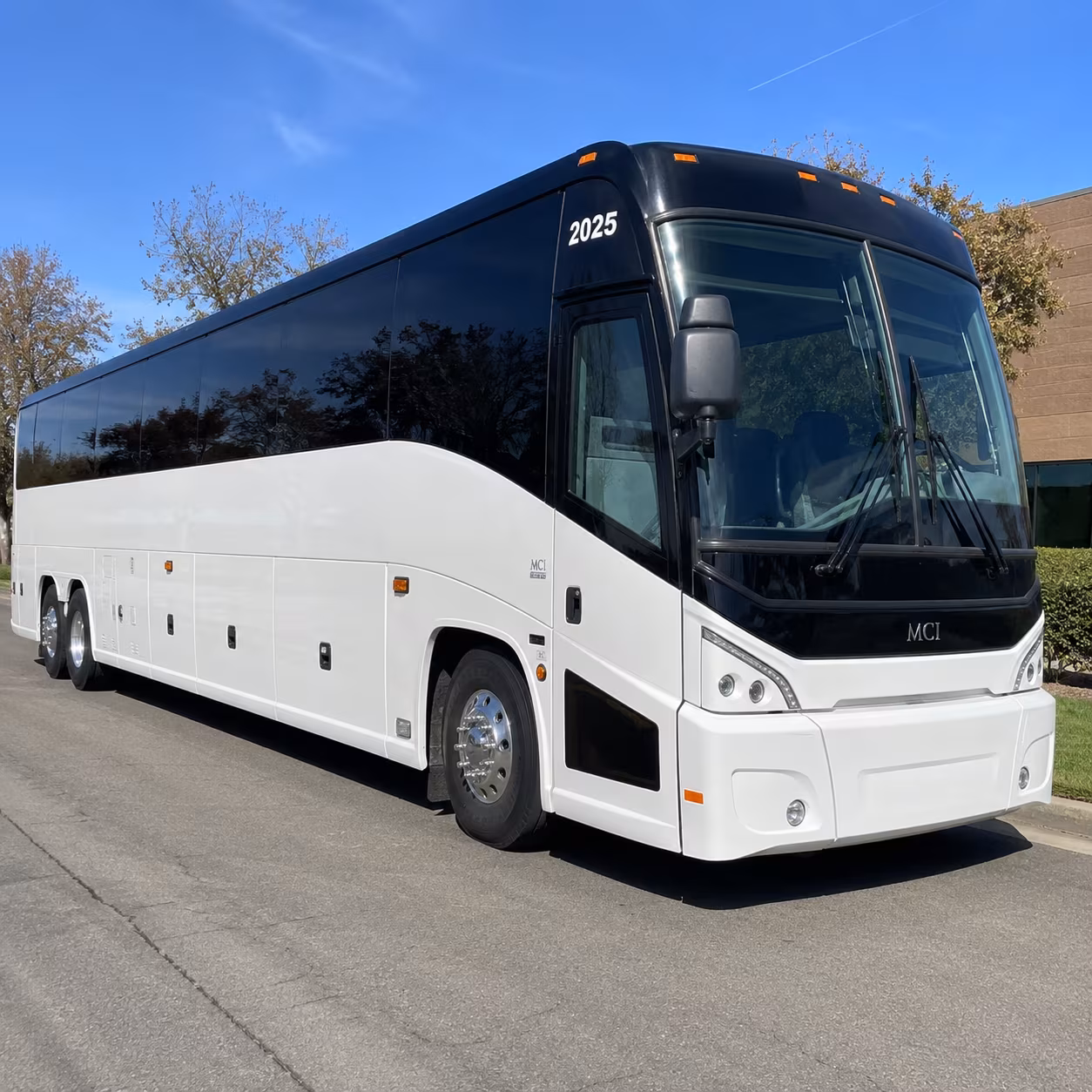 charter buses to kennedy space center and legoland from jupiter