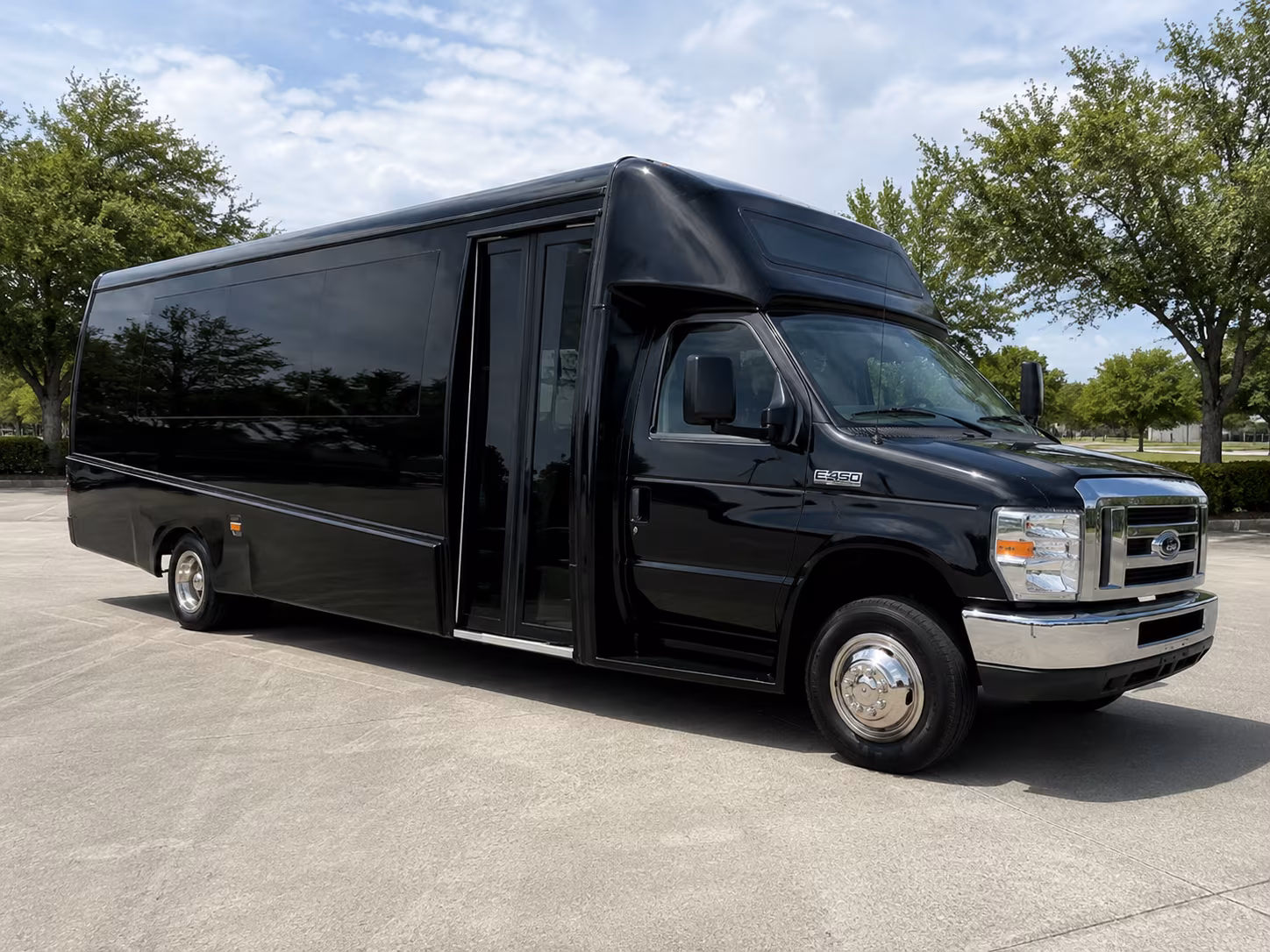 minibus rentals to loggerhead marinelife center and jupiter inlet lighthouse