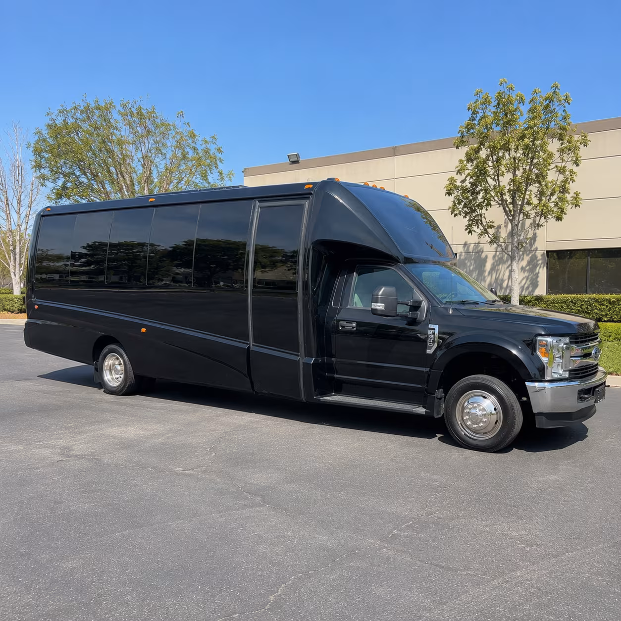 prom homecoming party bus rental